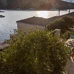 Apartament Plaka's House *