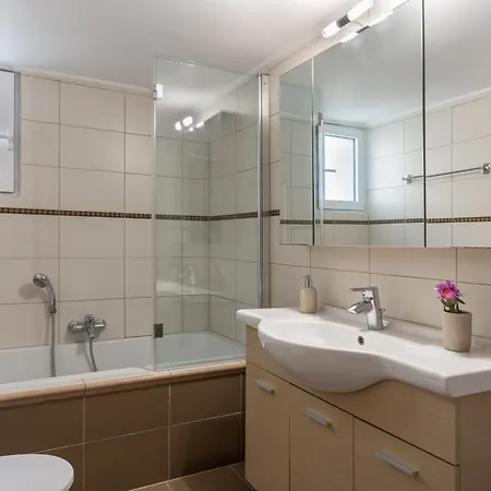 Lägenhet Plaka's House Katomerion