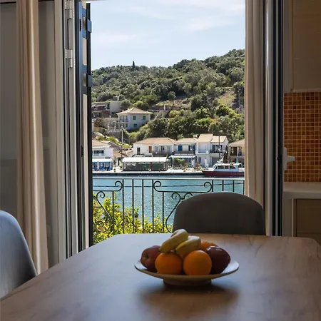 Plaka's House Κατομέρι