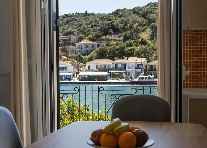 Plaka's House Katomerion