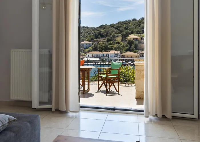 Plaka's House Katomerion