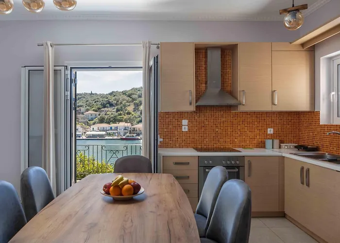 Plaka's House Katomerion